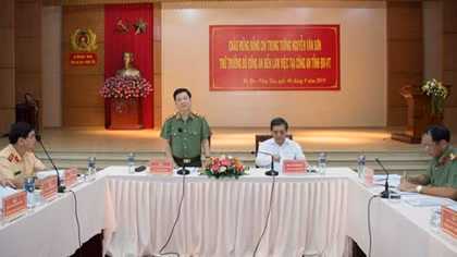 Thứ trưởng Nguyễn Văn Sơn kiểm tra công tác tại Công an tỉnh Bà Rịa – Vũng Tàu
