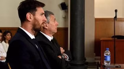 Lionel Messi và cú sốc 21 tháng tù vì trốn thuế