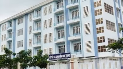 Cháy tầng hầm ký túc xá, 5 sinh viên bị thương