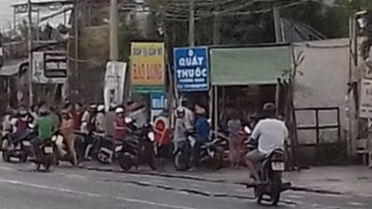Xin đểu không thành, đâm chết bà chủ tiệm thuốc