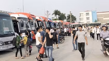 Sẽ “cấm cửa” các nhà xe nhồi nhét khách