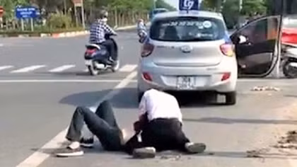 Lãnh đạo Bộ Công an gửi Thư khen công dân dũng cảm khống chế đối tượng phạm tội