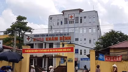 Yêu cầu báo cáo vụ trao nhầm con 6 năm trước ở Ba Vì
