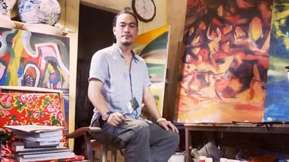 Họa sĩ Việt: “Sống để vẽ tiếp điều mình thích”
