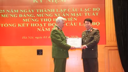 Kỷ niệm 25 năm ngày thành lập Câu lạc bộ sỹ quan hưu trí Bộ Công an