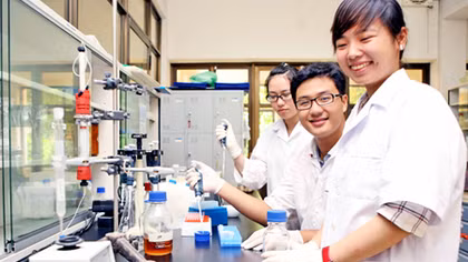 Việt Nam có 4 cơ sở giáo dục đại học lọt top Bảng xếp hạng nổi tiếng thế giới