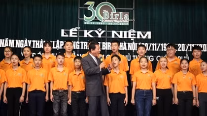 Chuyện chưa kể về Đại sứ đặc biệt Nhật Bản được trẻ em mồ côi Việt Nam gọi... bố