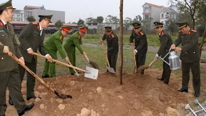 Công an tỉnh Hưng Yên phát động Tết trồng cây “Đời đời nhớ ơn Bác Hồ”