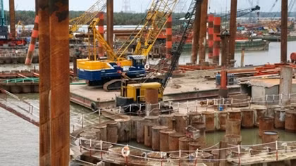 Bảo hiểm bồi thường cho các hộ dân bị ảnh hưởng do xây cống ngăn triều trong dự án “khủng”