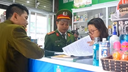 Quyết liệt đấu tranh với thói "khôn lỏi" trước dịch bệnh virus Corona