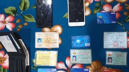Cảnh giác với phần mềm, chip gián điệp