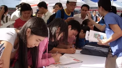 Người thất nghiệp có trình độ đại học giảm