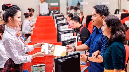 Làm thế nào để khách hàng kiểm soát được tài sản?