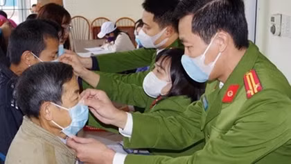 Rà soát cán bộ chiến sĩ từng tới các địa điểm liên quan ca nhiễm COVID-19