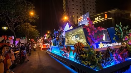 Tưng bừng lễ hội đường phố Đà Nẵng 2017