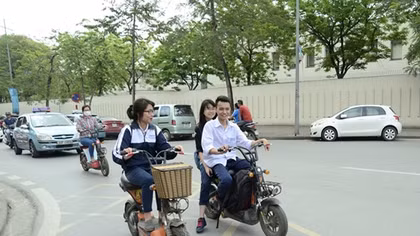 Người trên 16 tuổi điều khiển phương tiện phải có bằng A0: Quy định để người dân nâng cao ý thức hơn