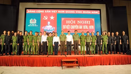Đẩy mạnh đấu tranh phòng, chống tội phạm ma túy, truy nã đặc biệt nguy hiểm
