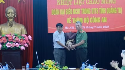 Phát huy tốt vai trò của người có uy tín trong công tác bảo đảm ANTT 