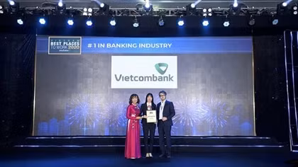 Vietcombank 5 năm liên tiếp là ngân hàng có môi trường làm việc tốt nhất Việt Nam