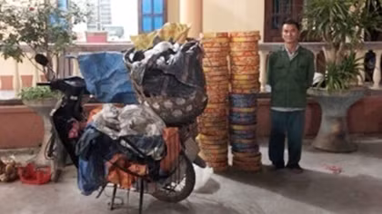 Buôn lậu pháo, hàng cấm trên tuyến biên giới gia tăng