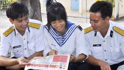 Chuyện nhỏ ở Nam Du