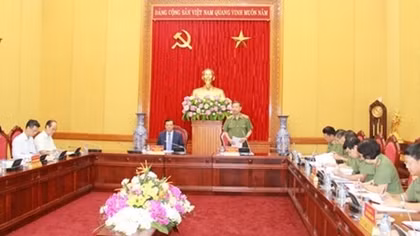 Bộ Công an và Bộ Tài chính thảo luận dự toán ngân sách Bộ Công an năm 2018