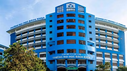 Trường ĐH đầu tiên của Việt Nam đạt hai chuẩn kiểm định quốc tế uy tín