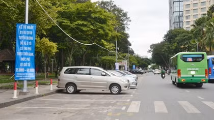 Thu phí đậu xe theo giờ lũy tiến liệu có khả thi?