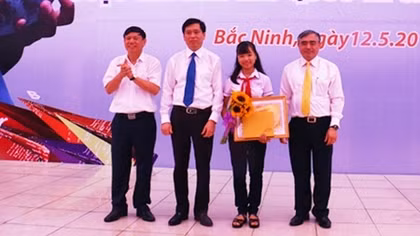 Học sinh Đà Nẵng đoạt giải nhất cuộc thi Viết thư Quốc tế UPU lần thứ 46 