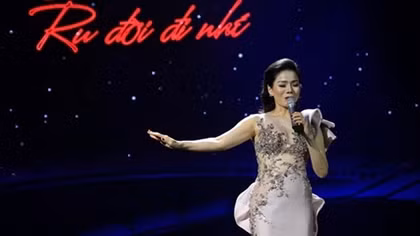 Nghe Lệ Quyên hát: Khánh Ly cũng vỗ tay