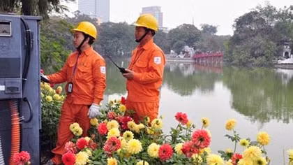Hà Nội bố trí hơn 5.000 ca trực đảm bảo điện dịp Tết Đinh Dậu
