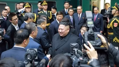 “Cuộc chơi cân não” của nhà lãnh đạo Kim Jong-un