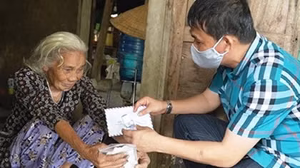 Thượng tá Công an kết nối những tấm lòng thơm thảo