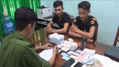 3 thanh niên “chủ trì” hoạt động tín dụng đen vùng quê