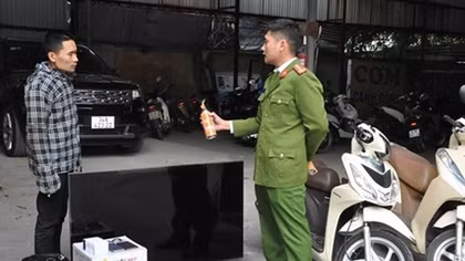 Bắt đạo chích “kỳ cựu” chuyên dùng đèn khò phá cửa