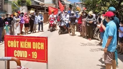 Quảng Ngãi nới lỏng giãn cách xã hội từ 0h ngày 15/7