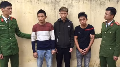 Lừa người dân trúng giải thưởng lớn để yêu cầu chuyển tiền phí