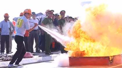 Hội thao kỹ thuật nghiệp vụ chữa cháy quần chúng năm 2016