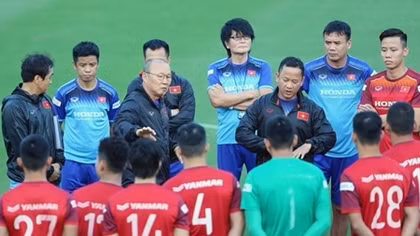Nghệ thuật “quản trị rủi ro” của thầy Park