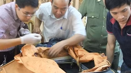 Rủ rê đi du lịch rồi thuê vận chuyển ma túy