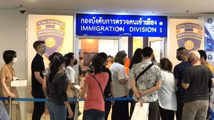 Hỗ trợ kịp thời công dân Việt Nam tại Singapore, Lào và Thái Lan