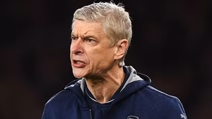 Thế giới thay đổi, nhưng Wenger... đứng im (?)