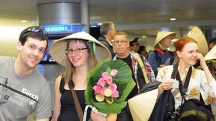 Doanh nghiệp lữ hành “ngồi trên lửa” chờ chính sách miễn visa