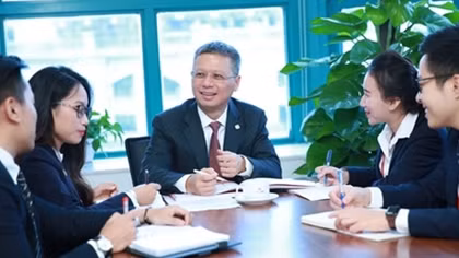 CEO Techcombank: Thay đổi cách người Việt quản lý
