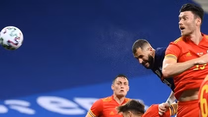 EURO 2020 đã được giải cứu như thế nào?