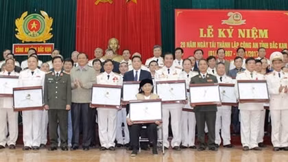Công an tỉnh Bắc Kạn kỷ niệm 20 năm Ngày tái thành lập