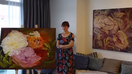 Cõi hoa của Trần Thùy Linh