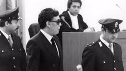 Luật im lặng của mafia qua lời khai của một "bố già"