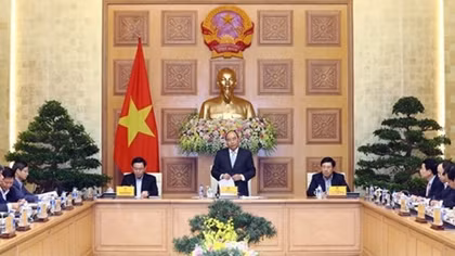 Thủ tướng Nguyễn Xuân Phúc làm việc với Tổ tư vấn kinh tế của Chính phủ