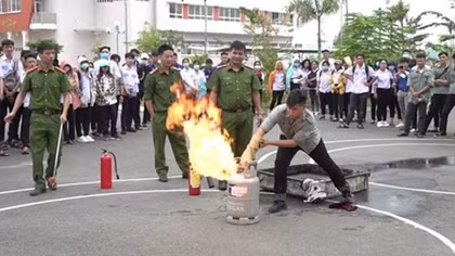 Tuyên truyền, huấn luyện kiến thức, kỹ năng PCCC và CNCH tại trường học